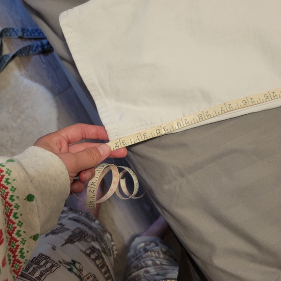 AEO WHITE CURVY MO. JEANS - Picture 12 of 12